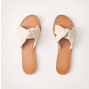 Twist Strap Slides - Off White Size 7/8